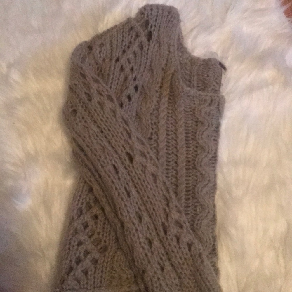 Free People pull-over sweater